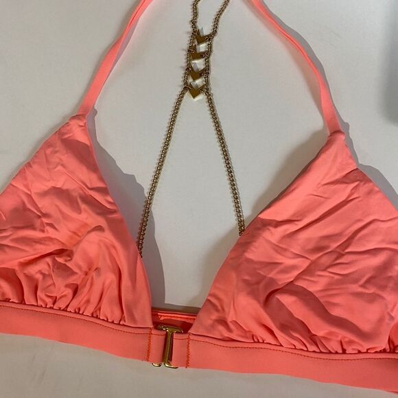 Beach Bunny Bikini Top - Picture 5 of 9